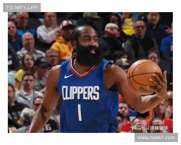 哈登头发又长了，这发际线稳得像股市牛皮癣一样顽固