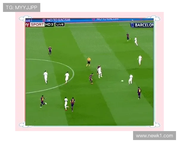 在中场分权下克罗斯与布斯克茨展现传控偏向趋势