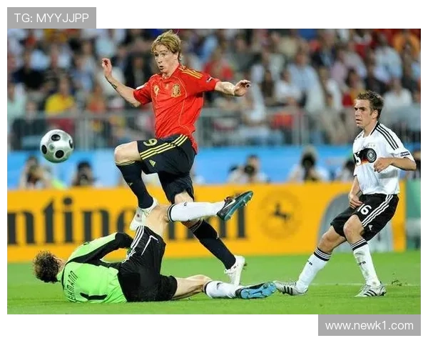 托雷斯与戴巴拉在进攻效率下形成分化，前插路径更集中