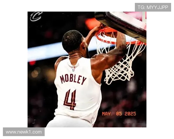 米切尔单打占比上升，比上赛季助攻明显下降